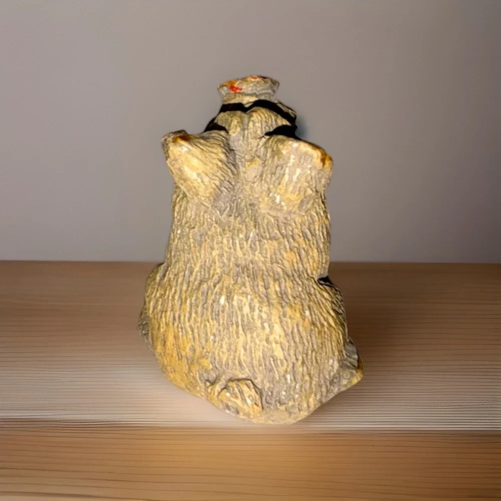 Vtg Miniature Pig‎ Figurine , Farmhouse Mini, Fairy House , Mini Farm Decor